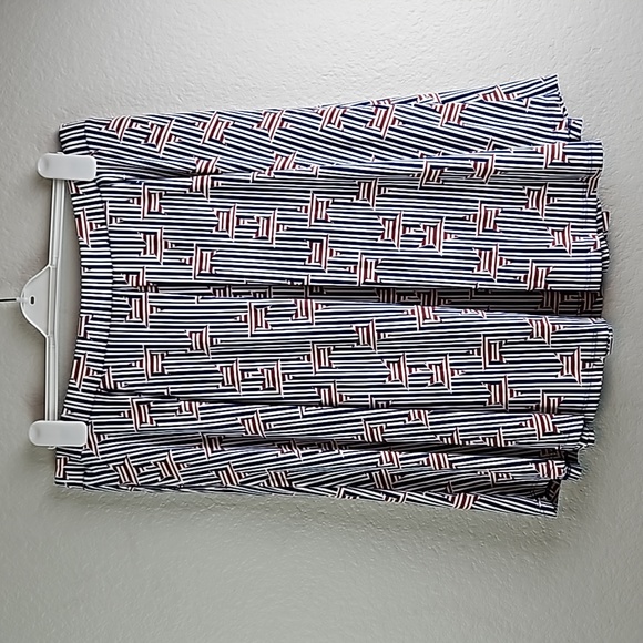 LuLaRoe Women's Madison Red White Blue Americana Stars/Stripes Pockets Skirt 2XL - Picture 4 of 6